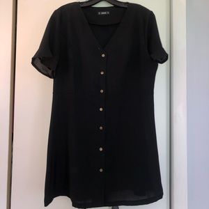 Black ruffle sleeve dress with buttons